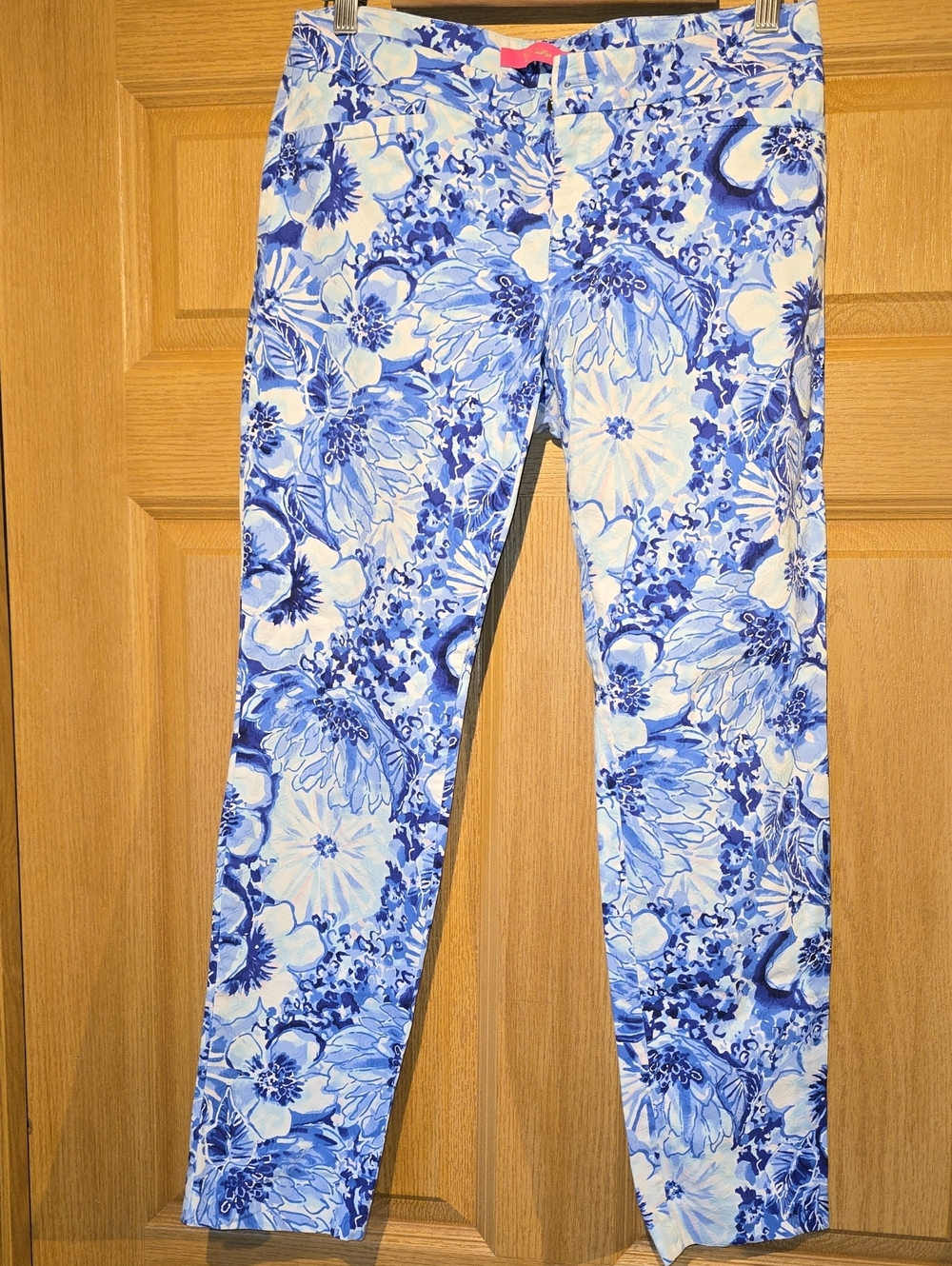 Lilly Pulitzer Blue and White Floral Straight Leg Pants